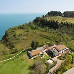 Napoleone A 10 Min Dal Mare Pesaro