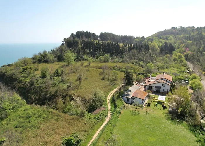 Napoleone A 10 Min Dal Mare Pesaro