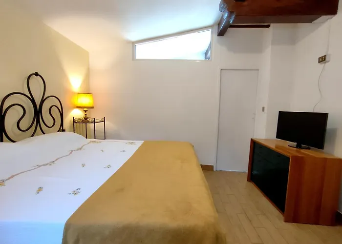 Napoleone A 10 Min Dal Mare Pesaro *